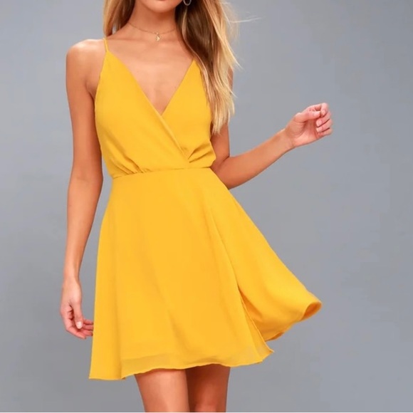 Lulus Backless Mini Dress - Picture 1 of 4